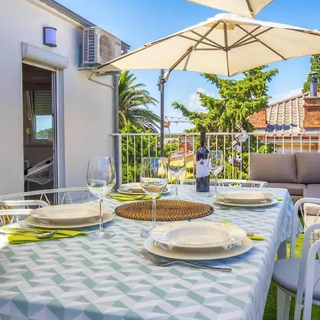 Modern With Sea View In 45 M² Terrace Apartament *