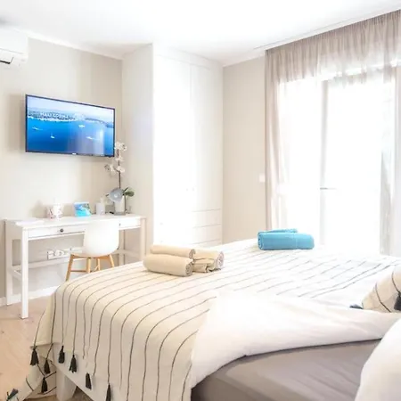 Modern With Sea View In 45 M² Terrace * Mali Lošinj