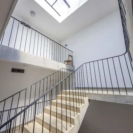 Modern With Sea View In 45 M² Terrace Lägenhet Mali Lošinj