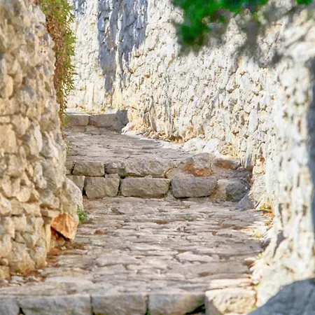 Cozy In The Heart Of - 45 M² With View Mali Lošinj
