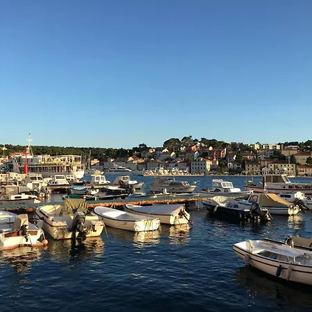 Cozy In The Heart Of - 45 M² With View * Mali Lošinj