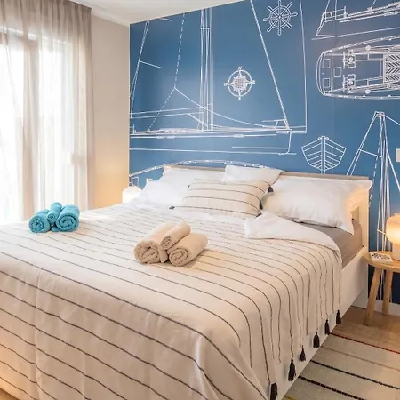 Cozy In The Heart Of - 45 M² With View