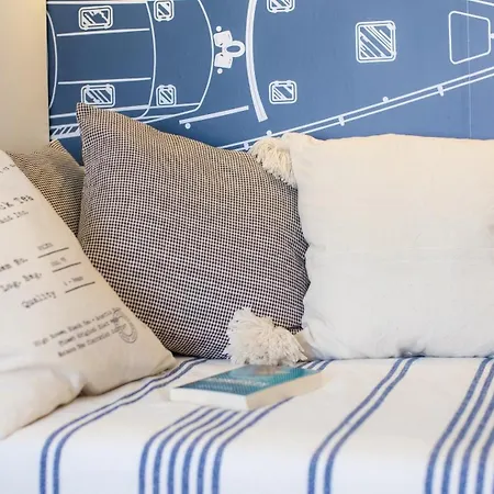 Cozy In The Heart Of - 45 M² With View Mali Lošinj
