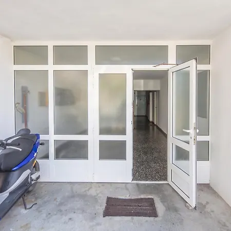 Apartament Cozy In The Heart Of - 45 M² With View Mali Lošinj