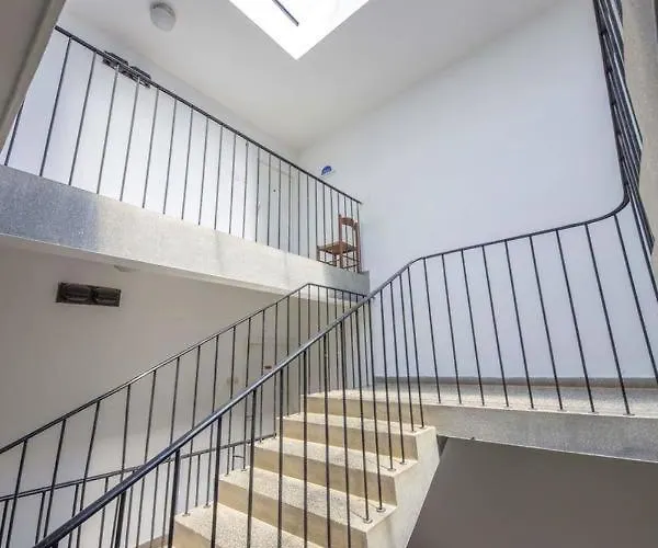 Cozy In The Heart Of - 45 M² With View Lejlighed Mali Lošinj