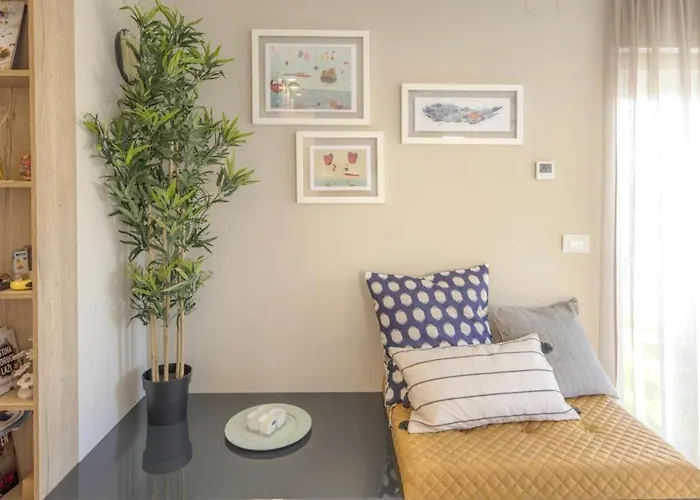 Cozy In The Heart Of - 45 M² With View Lejlighed Mali Lošinj