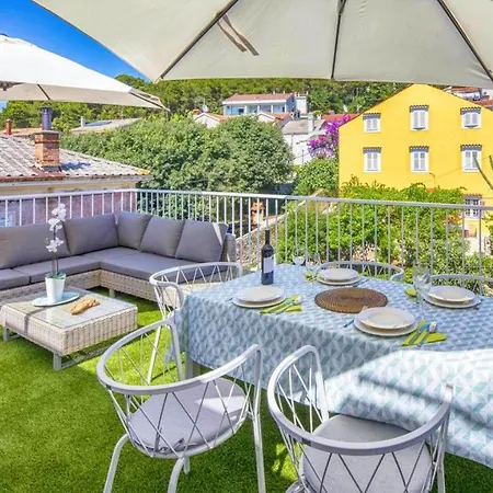 Modern With Sea View In 45 M² Terrace Appartement *